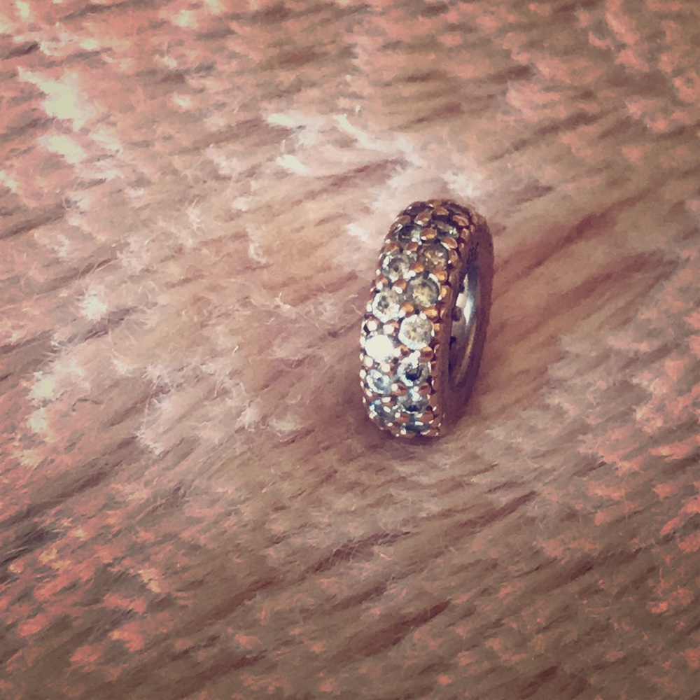 🇨🇦 Pandora Clear Sparkle Spacer Charm